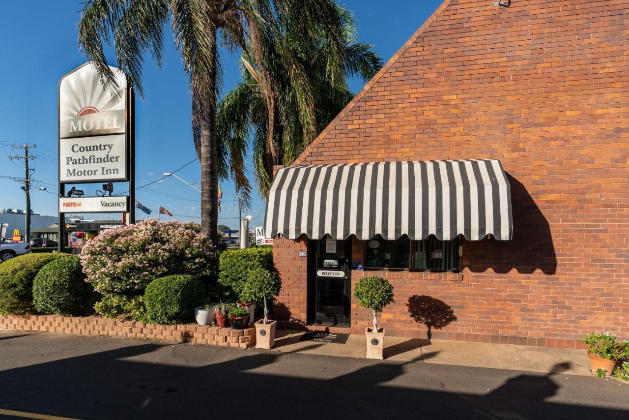 Motel Country Pathfinder Motor